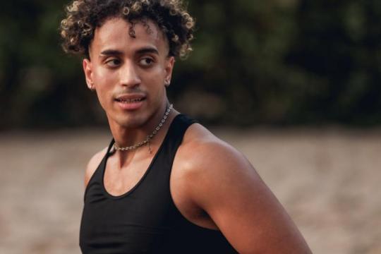 走进男同性恋“Cruising”文化的世界