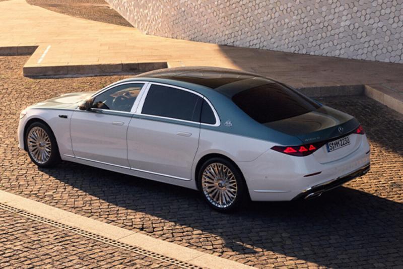 2027 Mercedes Maybach S Class 2