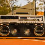 这款Boombox让经典Sharp GF-777重生，焕发现代魅力