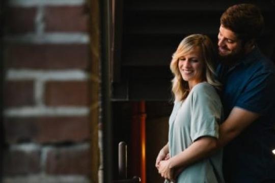 将理性与情感结合，打造健康的恋爱关系