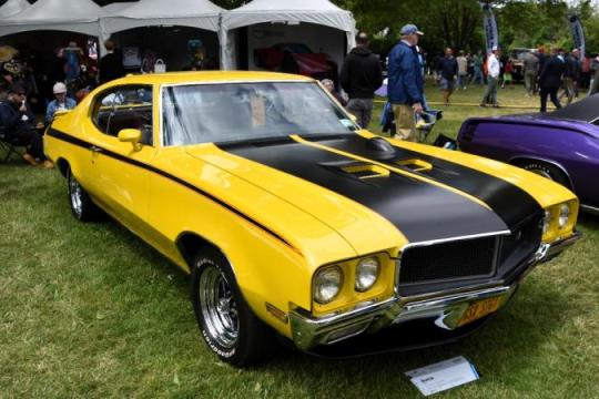 1970款别克Stage 1 V8发动机释放强大扭矩