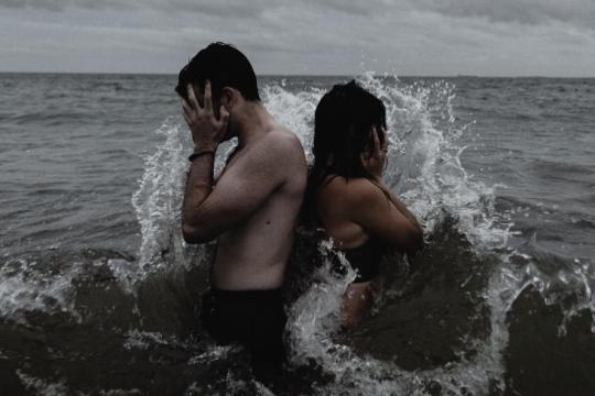 挽救濒临破裂的感情关系的五种方法