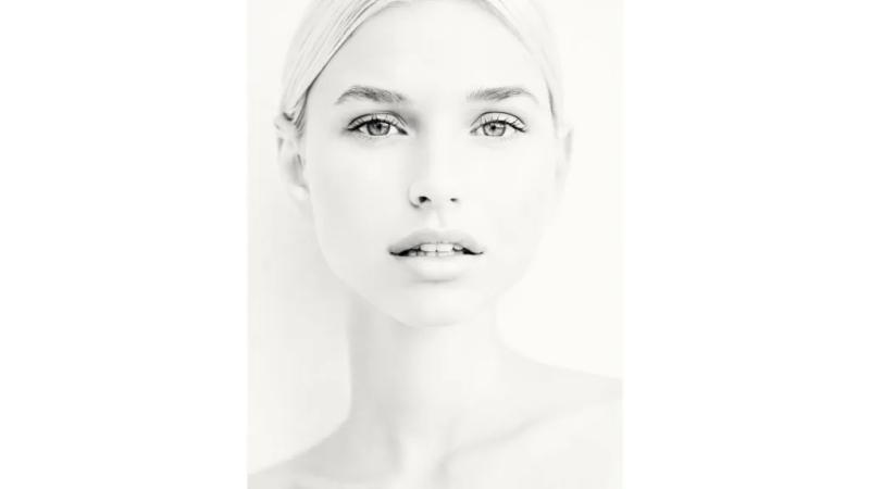 模特 Josefine