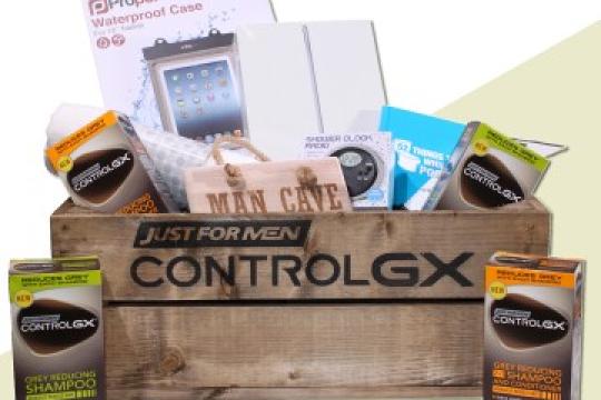 赢取iPad，轻松击退白发——Just For Men助你焕发年轻光彩