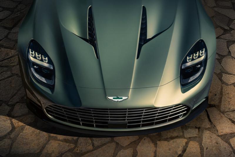 2026 Aston Martin Vanquish Volante 1