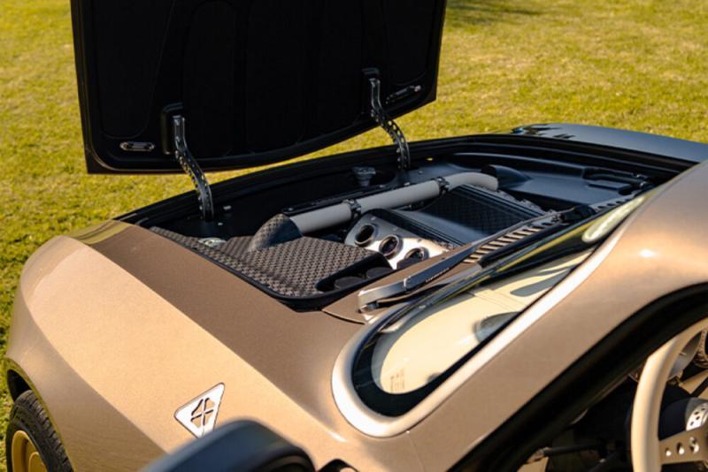 Totem Alfa Romeo GT Super Farina 4