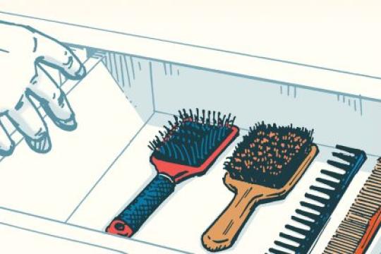 男士理发工具指南：刷子与梳子的选择与使用