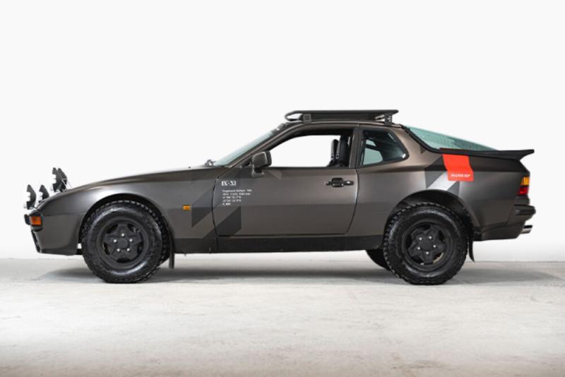1983 Porsche 944 Coupe 1
