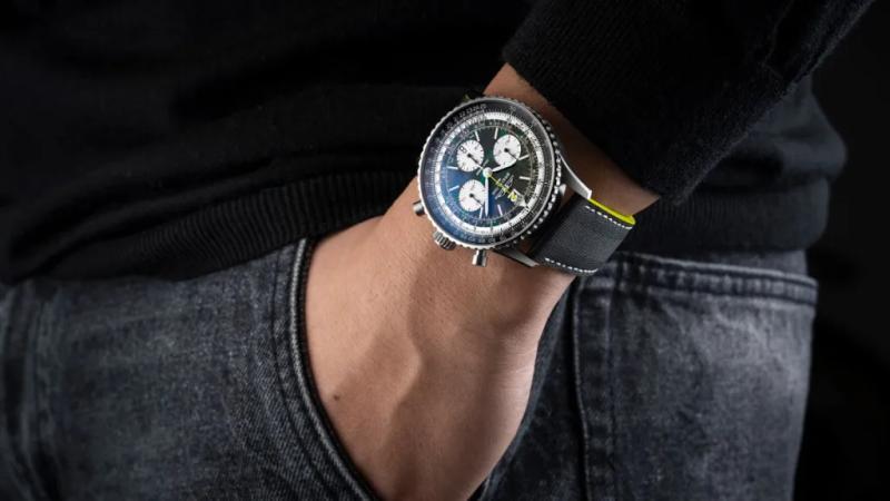 Navitimer B01 Chronograph 43 Aston Martin Aramco Formula One™ Team