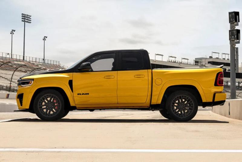 Ram Rumble Bee SRT 2