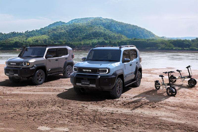 Toyota Land Cruiser FJ 4