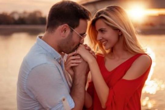 线上恋情转线下的注意事项