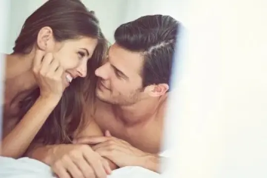 别在卧室浪费时间——这12个“呻吟敏感区”让她欲罢不能