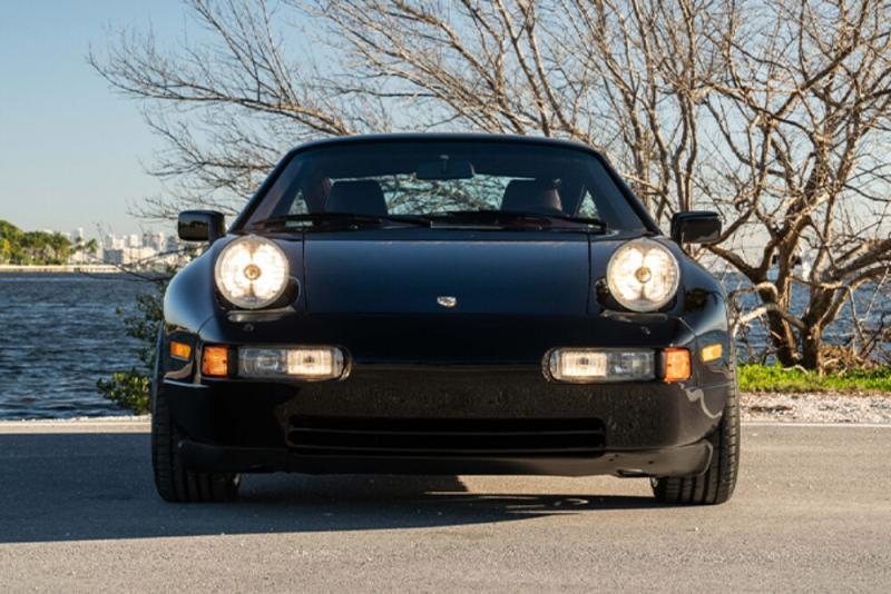 1989 RUF Porsche 928R 1