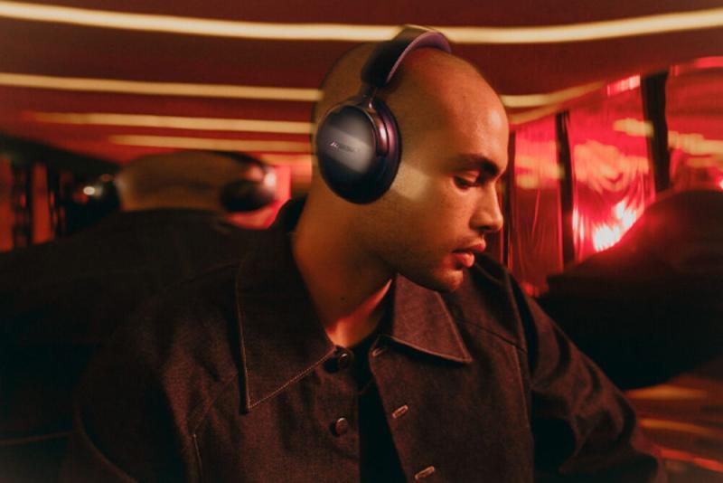 Bose 2nd Gen QuietComfort Ultra Headphones 3