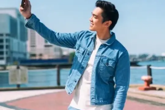 伴侣可能是彻头彻尾自恋者的7个警示信号