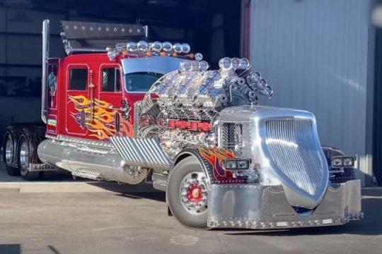 Thor 24：史上最狂的1200万美元重型卡车