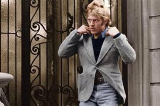 如何搭配运动夹克与牛仔裤