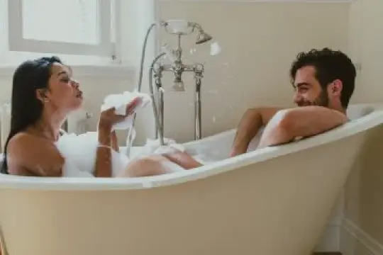 如何正确激发她的欲望，保持性生活的激情