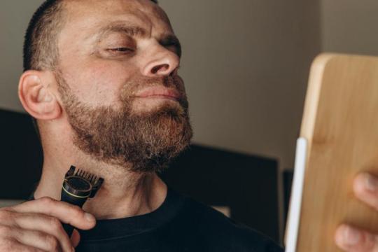 面部毛发效果不理想？这12个剃须错误你必须纠正