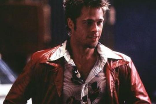 布拉德·皮特法则：判断女生是否对你有好感的秘诀