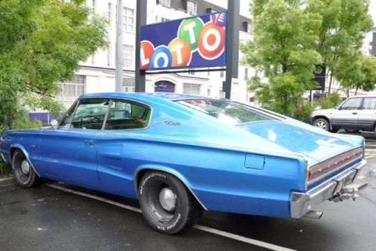 1966款道奇Charger快背版的特色与现今价值解析