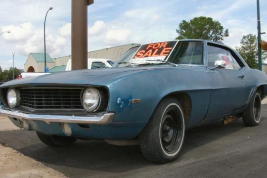 他买了一辆1969年款Camaro作为周末车，结果变成了痴迷