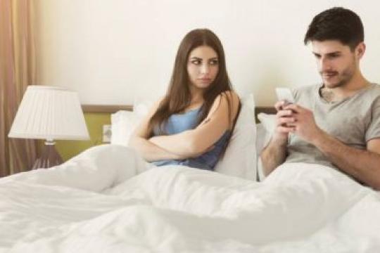 20个明显迹象表明他不重视你及应对方法