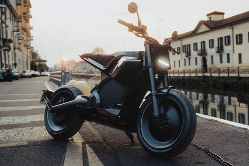 2026 Brabus x DAB Motors Electric Motorcycle 6