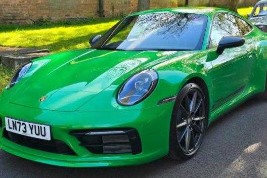 保时捷下一代变色涂装技术：让汽车颜色实现无限调节