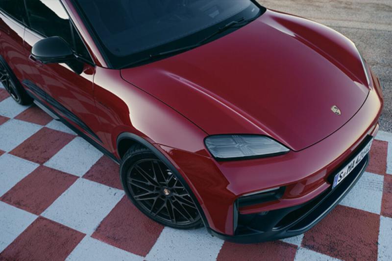 2026 Porsche Macan GTS EV 1