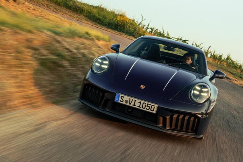 Porsche Italia 40th Anniversary Ferragamo 1