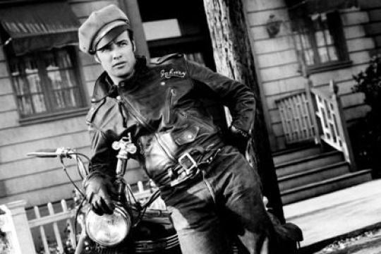 皮革夹克磨合技巧