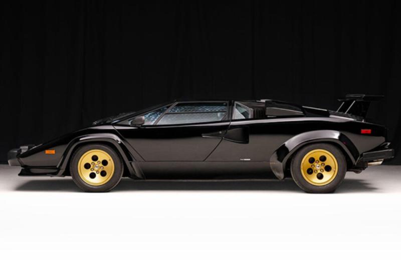 1988 Lamborghini Coutach Auction 1