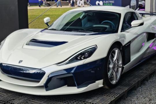 电动高性能汽车如何影响经典车的价值