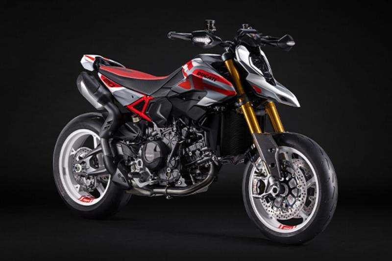 2026 Ducati Hypermotard V2 1