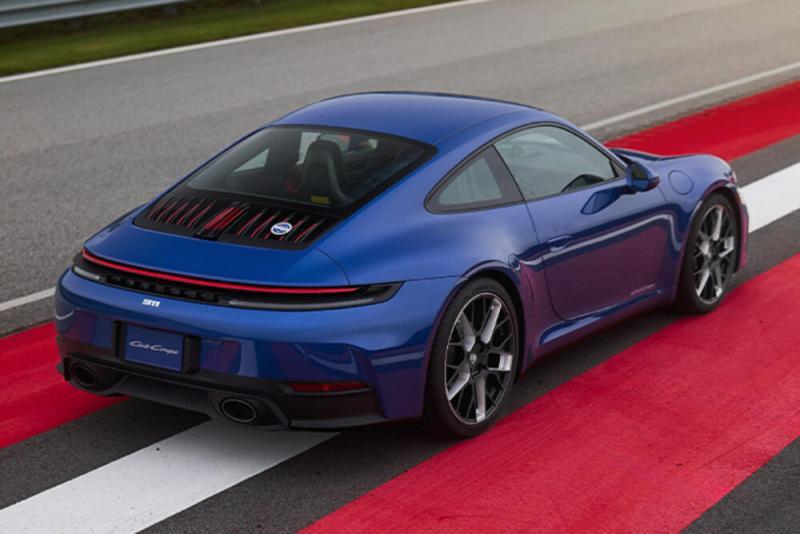 2026 911 Carrera T Club Coupe 2