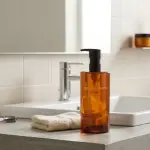 我们喜爱的植村秀Ultime8洁颜油