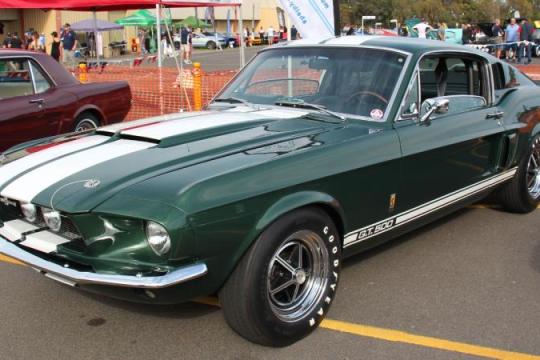 女子称前任承诺修复她的1967年福特野马，结果发现资金去向令人震惊