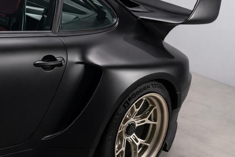 2026 Guntherwerks Porsche F26 Black Stealth Fighter Edition 4