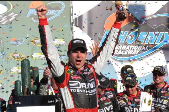 NASCAR传奇杰夫·戈登正式宣布复出参赛