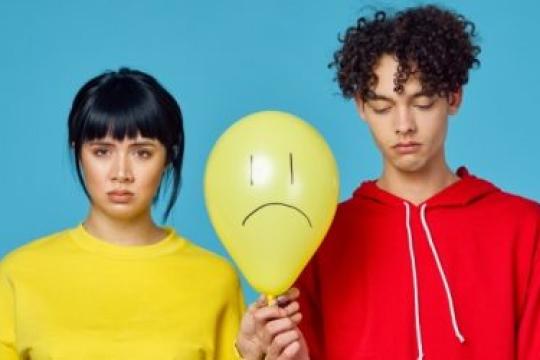 为什么我总是吸引受伤的男人？揭秘10大原因