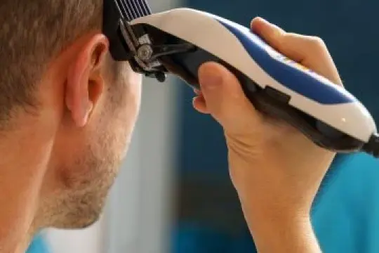 理发师理发不满意？教你如何应对