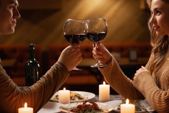 关于第一次约会花费多少的永恒探讨