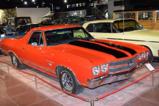 1970款福特Ranchero与雪佛兰El Camino：谁更完美模糊了轿车与皮卡的界限？