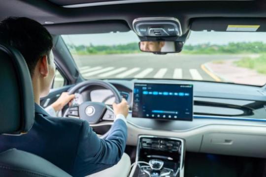 电动车与混合动力车的成本节约对比分析