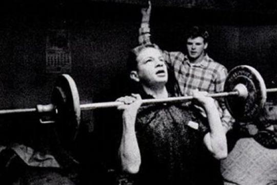 地下室杠铃训练计划