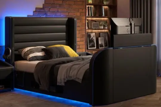 这款豪华特大号游戏床底座内置高清电视，专为游戏爱好者打造