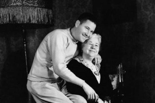 打破你与母亲的关系——迈向理想男人的关键一步