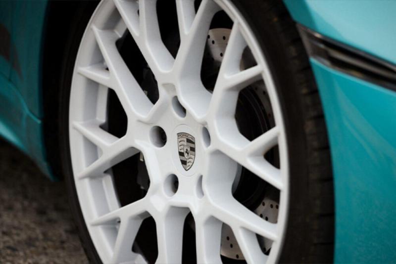 Porsche 911 Carrera T Formosa 2